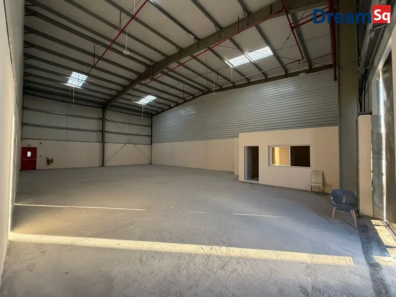 LIMITED UNITS | IDEAL FOR STORAGE & GAMING | AL QUOZ 4