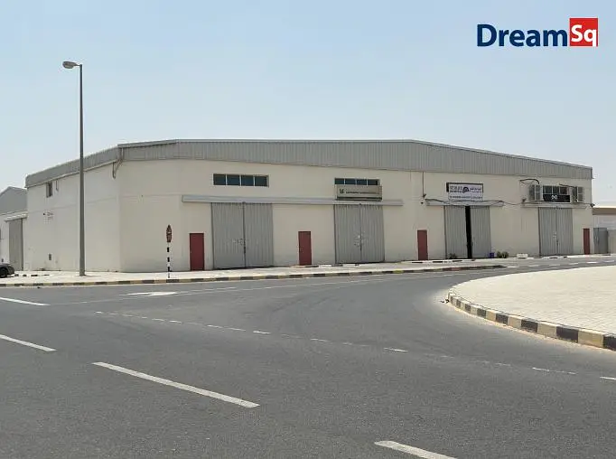 Premium Corner Warehouse | 11,989 sq ft